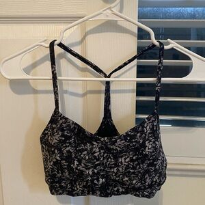 Lululemon flow y bra size 6